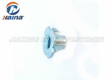 Baja Karbon 4,8 5,8 Seng Disepuh Empat Claws Tee Nuts Untuk Furnitur